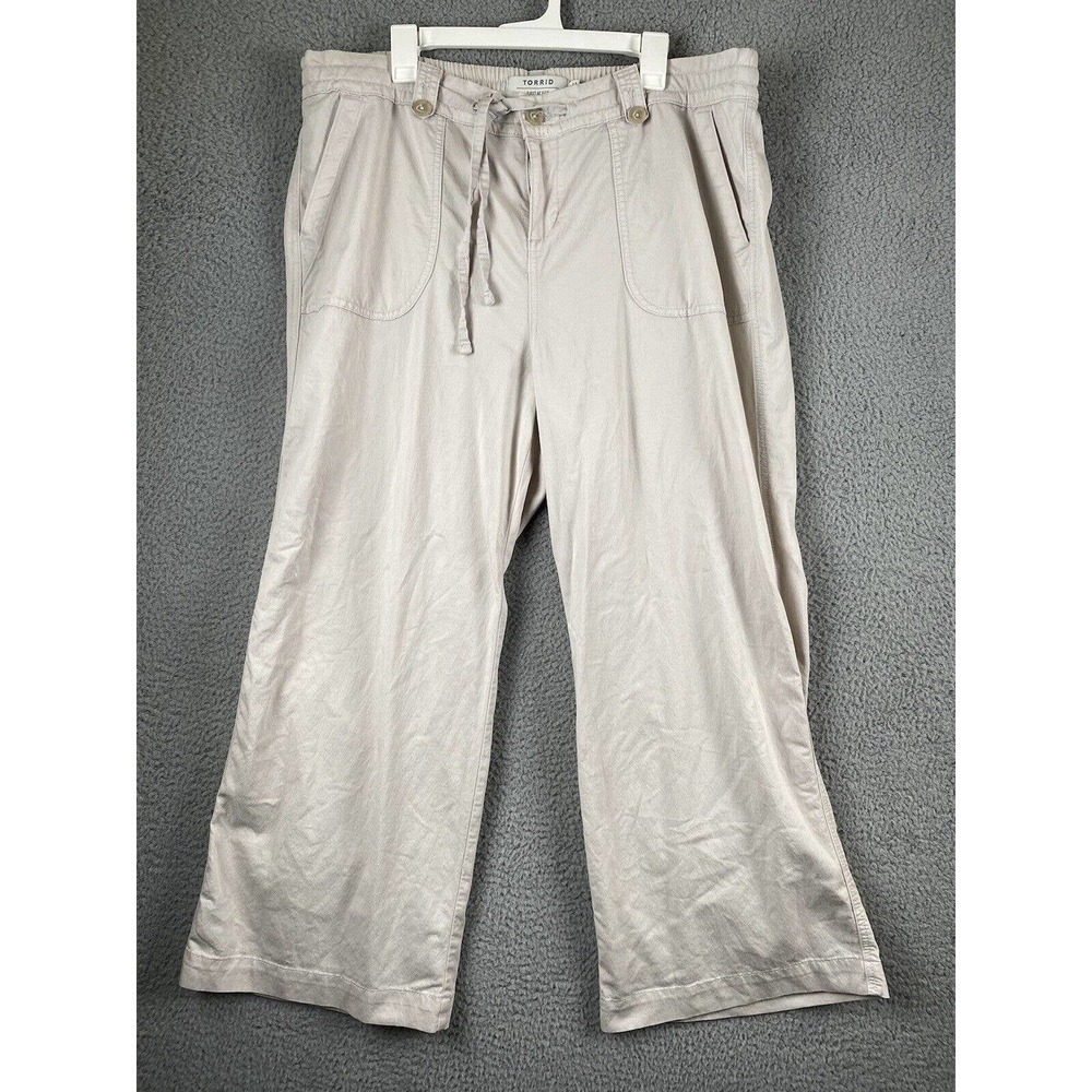 Torrid Pants Womens 18 Beige First at Fit Straight Leg Casual Stretch